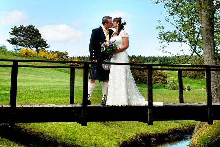 Forrester Park Resort Dunfermline Bagian luar foto